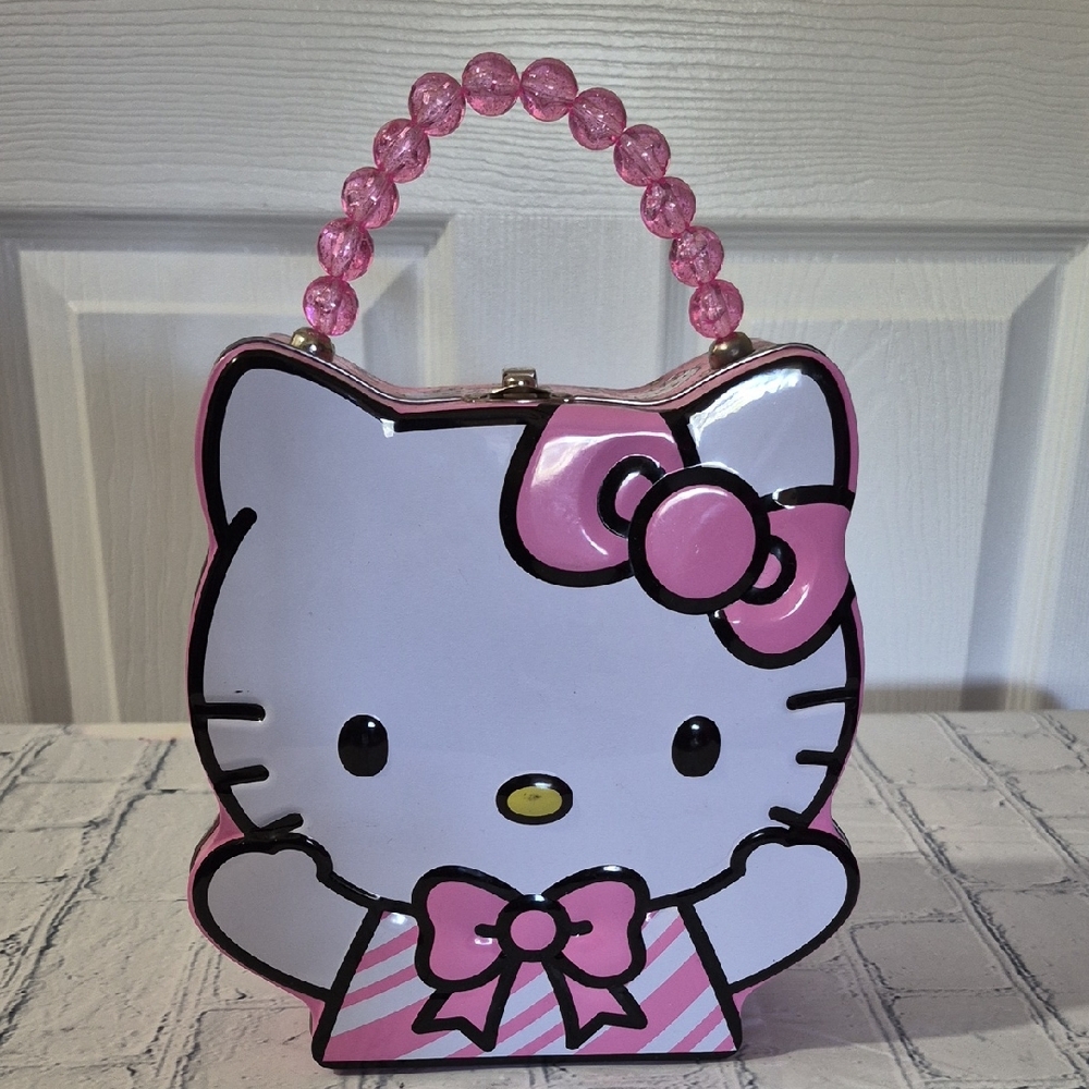 Hello Kitty Head Shaped Tin Carry All with Beaded Handle, Clasp and Hinge